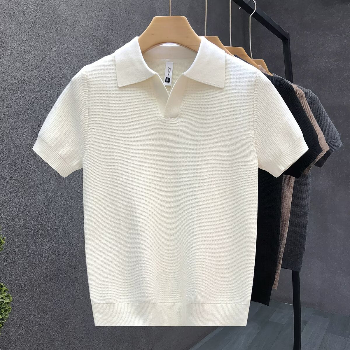 Men V‑Neck Collared Knit Short Sleeve Polo Shirt