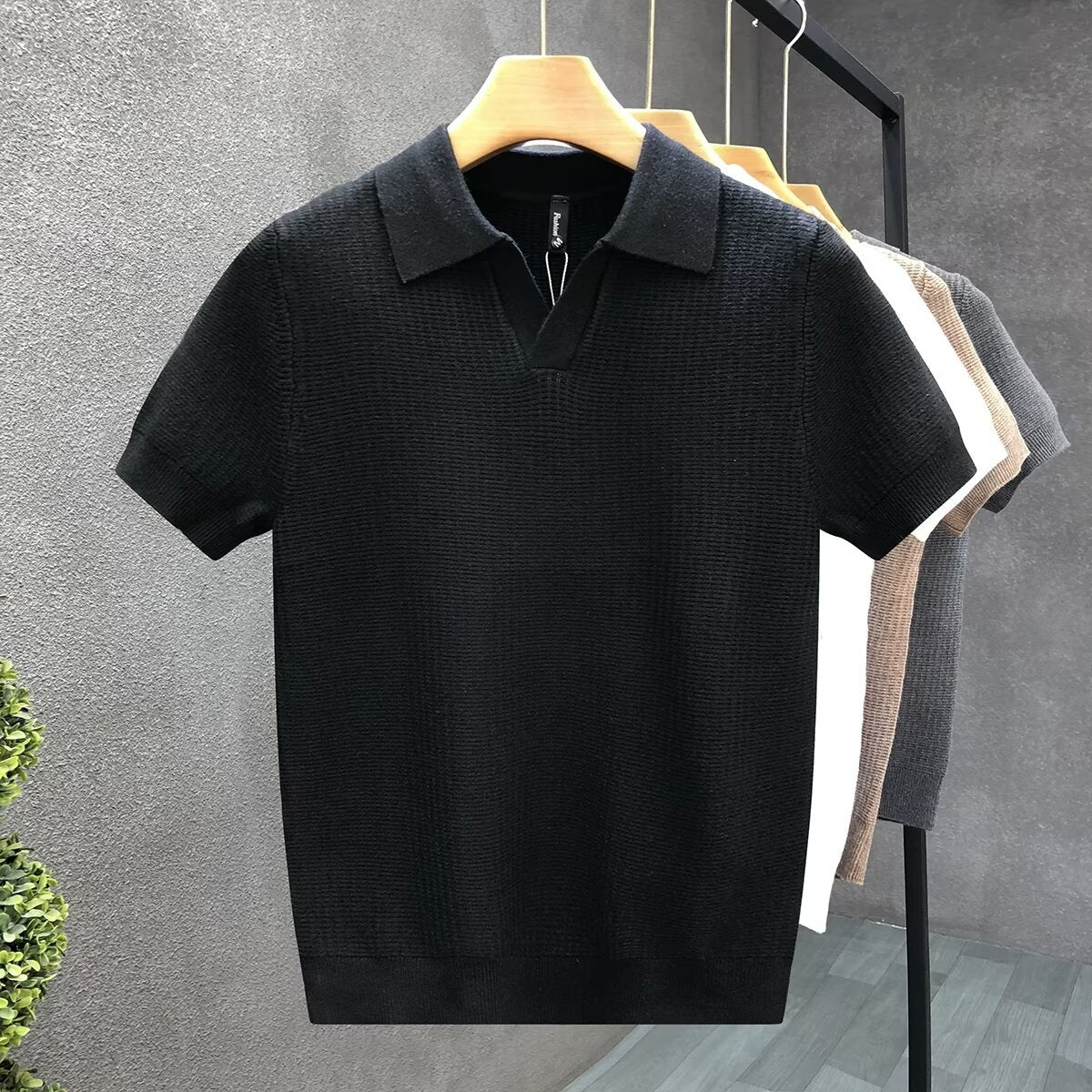 Men V‑Neck Collared Knit Short Sleeve Polo Shirt