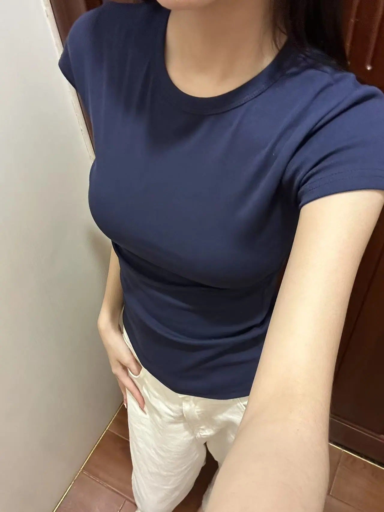 Basic Crew Neck Crop T‑Shirt | Slim Fit Short Sleeve Solid Layering Tee